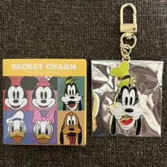 ディズニーストア グーフィー シークレットチャーム
