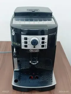 ジャンク）DeLonghi MAGNIFICA コーヒーメーカー 本体 - メルカリ