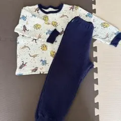 UNIQLO キルトパジャマ　110 男の子