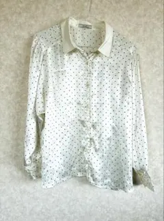 美品【Leilian】ドット柄、長袖シャツ　サイズ11
