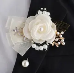 コサージュ ブローチ ゴールド フラワー ホワイト パール調 結婚式 発表会