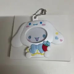 よ*る様 サンリオ　フォトバッジ付きマスコット　シナモロール