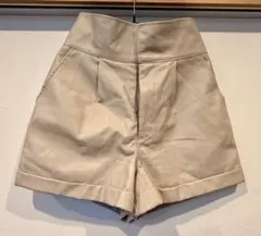 GRL ベージュ ショートパンツ ゴム入り 前ポケット付き 合皮 M レザー