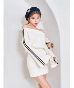 Darich オフショルラインニットミニワンピ ース