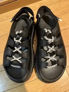 【美品】UGG W GOLDENGLOW TOGGLE ブラック　24.0のサムネイル