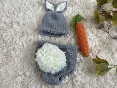 Item thumbnail for item c9f57f2b-a07a-402a-9da9-a7260b09dad8