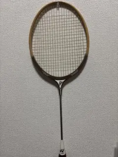 YONEX B-9100 木製 バドミントンラケット 日本製 昭和レトロ YONEX バドミントンラケット 木製フレーム B-9100 - メルカリ