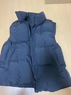 GU ダークブルー ノースリーブダウンベストのサムネイル