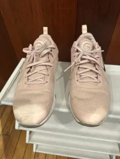 NIKE スニーカー 23.5cm ピンクベージュ ランニングシューズ