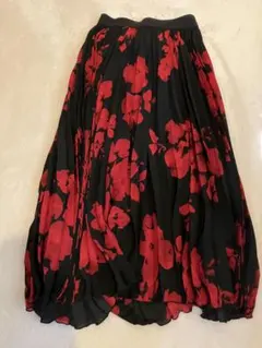 【美品】H&M 花柄スカート
