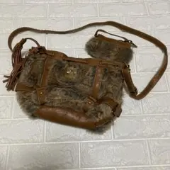 本日終了　ファーとレザーのショルダーバッグ　ポーチ付き