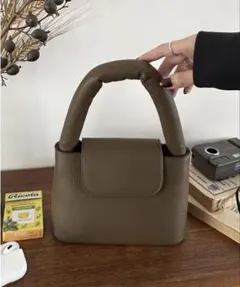 【Discoat】パデッドハンドルミニショルダーバッグ　美品