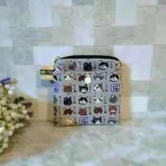 ねこ柄ポーチ　猫図鑑　ミニポーチ　コスメポーチ　小物入れ　ネコ