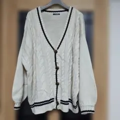 大きいサイズアイボリー ケーブルニット カーディガン