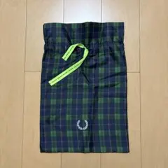 FRED PERRY タータンチェック 巾着袋 ギフトバッグのサムネイル