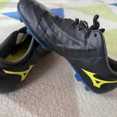 MIZUNO サッカースパイク 22.0cm ブラック イエロー - メルカリ