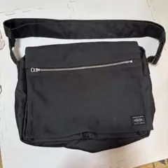 Item thumbnail for item 90944458-236c-4f2b-92dc-162109ba3008