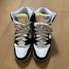 ナイキ ダンク HIGH SE DZ4732-133 22.5cm