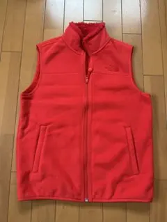 ノースフェイス　赤ベスト　150