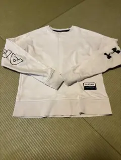 Under Armour ホワイト トレーナー