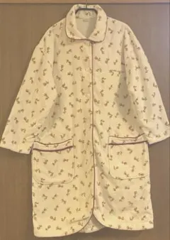 LAURA ASHLEY ローラアシュレイ 花柄バスローブMサイズのサムネイル