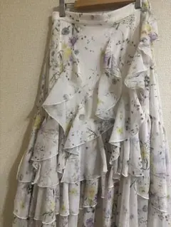 フラワープリント フリルスカート　スナイデル値下げ
