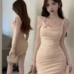 ベージュ タイトドレス ビジュー付き キャバドレス