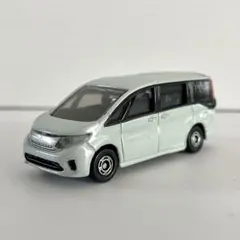 トミカ　No.96　ホンダ RP系 ステップワゴン　2015 美品