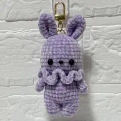 ハンドメイド あみぐるみ うさぎ キーホルダー チャーム 編み物 かぎ編み 毛糸