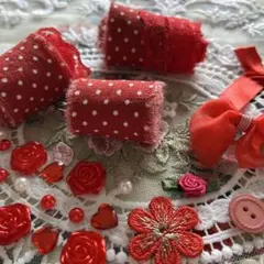可愛いい☆赤いドット柄リボンとパーツセット　 ハンドメイド資材　手芸　❸