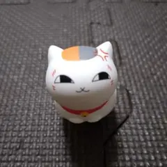 夏目友人帳　ニャンコ先生　置物