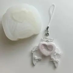 シリコンモールド　ハート　天使の羽付き　シャカシャカ　シェイカーモールド