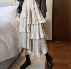 アシメティアードスカート