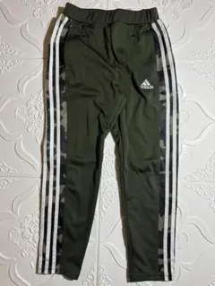 adidas ジャージ下　＊130cmくらい