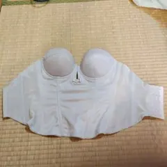 ストラップレスブライダルインナー