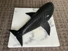 手縫いの総本革クジラさんマルチケース　大　凸凹　レザークラフト