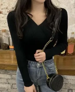 “SHEIN”無地柄重ね合わせフロントセーター/ブラック