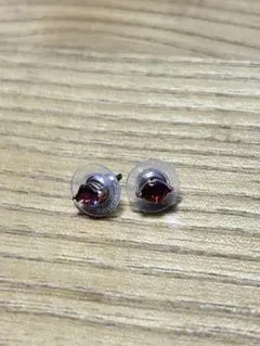スワロフスキー ピアス リップ