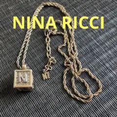 NINA RICCI　ニナリッチ　ネックレス