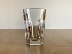 Item thumbnail for item aa7aef99-b200-4656-8ff8-3a7837d07337