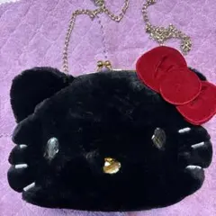 キティ　チェーンつきショルダーバッグ　ポーチ　クラッチバッグ