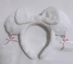 美品★ディズニー　リボン付きミニーカチューシャ　ホワイトクリスマス
