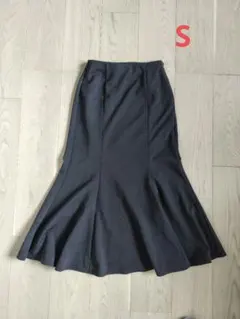 ジーユー　マーメイドスカート　S