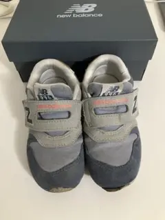 New Balance 996 グレー/ネイビー つま先傷あり