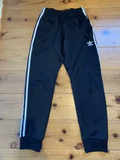 adidas トラックパンツ ジャージ