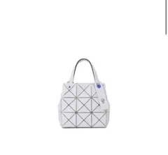 BAOBAO LUCENT ONE-TONE GREEN WHITE 7月限定 - メルカリ