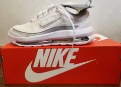 Nike Air MaxAP ホワイト スニーカー