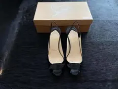 クリスチャン・ルブタン　サンダル（5cmヒール）