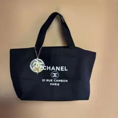 【CHANEL】ノベルティミニトートバッグ黒 中東地域限定　チャーム付(正規品)