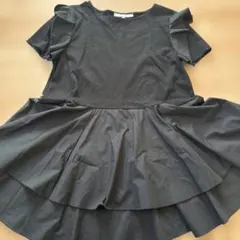 untitledフリル付き黒半袖チュニック